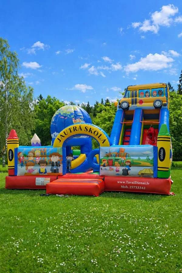 Jautrā skola: no EUR 140